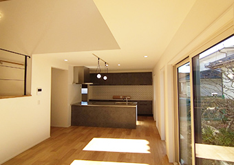 戸建ての間取り変更